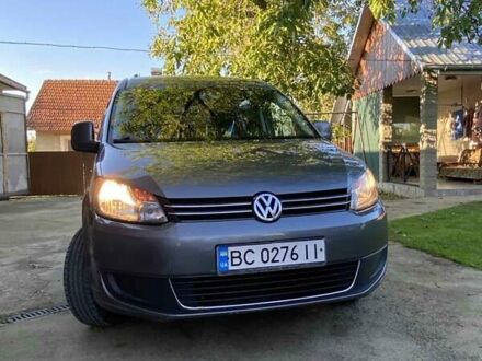 Серый Фольксваген Кадди, объемом двигателя 1.6 л и пробегом 209 тыс. км за 9600 $, фото 1 на Automoto.ua