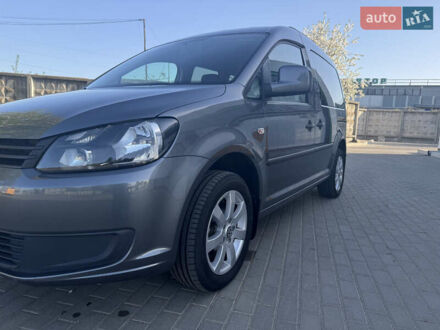 Фольксваген Кадди 2014 в Белой Церкве на Automoto.ua Серый Фольксваген Кадди, объемом двигателя 1.6 л и пробегом 217 тыс. км за 12200 $, фото 1 на Automoto.ua