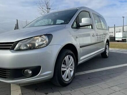 Серый Фольксваген Кадди, объемом двигателя 0 л и пробегом 302 тыс. км за 11900 $, фото 1 на Automoto.ua