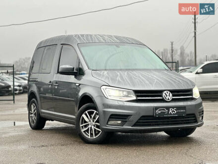 Серый Фольксваген Кадди, объемом двигателя 1.6 л и пробегом 176 тыс. км за 14700 $, фото 1 на Automoto.ua