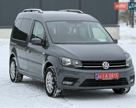 Серый Фольксваген Кадди, объемом двигателя 1.97 л и пробегом 253 тыс. км за 14700 $, фото 1 на Automoto.ua