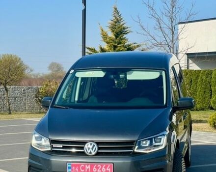 Серый Фольксваген Кадди, объемом двигателя 2 л и пробегом 247 тыс. км за 16500 $, фото 1 на Automoto.ua