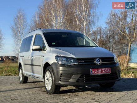 Сірий Фольксваген Кадді, об'ємом двигуна 1.97 л та пробігом 221 тис. км за 20500 $, фото 1 на Automoto.ua