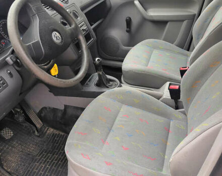 Синій Фольксваген Кадді, об'ємом двигуна 1.97 л та пробігом 170 тис. км за 4800 $, фото 5 на Automoto.ua