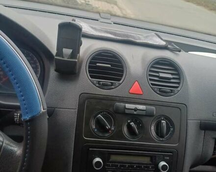 Синий Фольксваген Кадди, объемом двигателя 1.9 л и пробегом 300 тыс. км за 5700 $, фото 2 на Automoto.ua