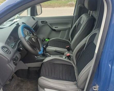 Синий Фольксваген Кадди, объемом двигателя 1.9 л и пробегом 300 тыс. км за 5300 $, фото 5 на Automoto.ua