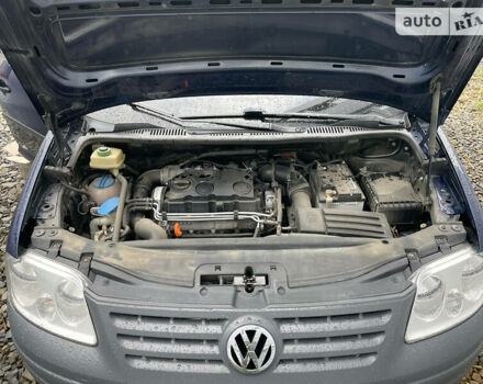 Синий Фольксваген Кадди, объемом двигателя 1.9 л и пробегом 235 тыс. км за 6800 $, фото 4 на Automoto.ua