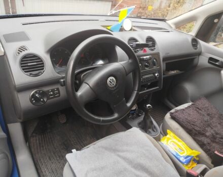 Синий Фольксваген Кадди, объемом двигателя 1.9 л и пробегом 375 тыс. км за 7000 $, фото 3 на Automoto.ua