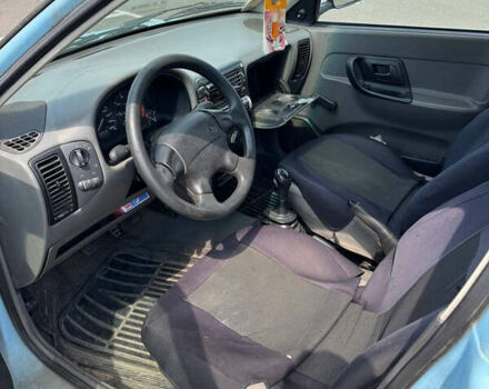 Синій Фольксваген Кадді, об'ємом двигуна 1.4 л та пробігом 439 тис. км за 2050 $, фото 4 на Automoto.ua