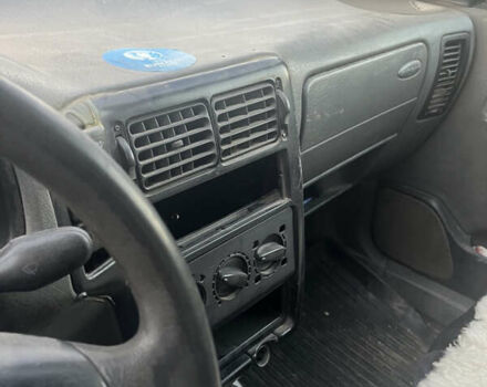 Синий Фольксваген Кадди, объемом двигателя 1.9 л и пробегом 300 тыс. км за 1200 $, фото 8 на Automoto.ua