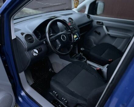 Синій Фольксваген Кадді, об'ємом двигуна 2 л та пробігом 398 тис. км за 4650 $, фото 7 на Automoto.ua