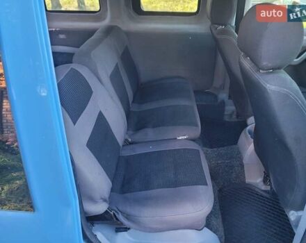 Фольксваген Кадди 2004 в Хмельницком на Automoto.ua Синий Фольксваген Кадди, объемом двигателя 1.9 л и пробегом 317 тыс. км за 4900 $, фото 4 на Automoto.ua