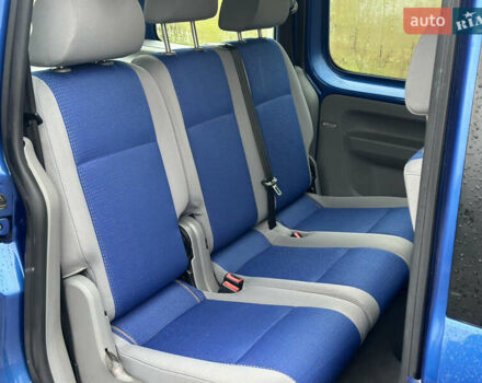 Синий Фольксваген Кадди, объемом двигателя 1.6 л и пробегом 190 тыс. км за 6550 $, фото 9 на Automoto.ua