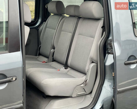 Синий Фольксваген Кадди, объемом двигателя 1.6 л и пробегом 184 тыс. км за 5699 $, фото 31 на Automoto.ua