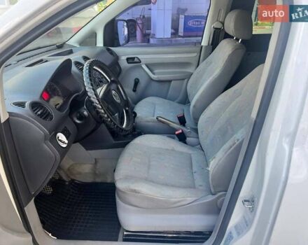 Синий Фольксваген Кадди, объемом двигателя 1.6 л и пробегом 394 тыс. км за 3800 $, фото 17 на Automoto.ua