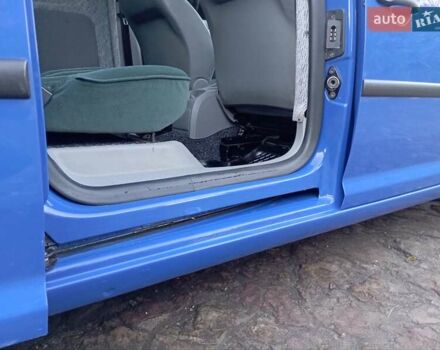 Синий Фольксваген Кадди, объемом двигателя 1.9 л и пробегом 320 тыс. км за 5850 $, фото 49 на Automoto.ua