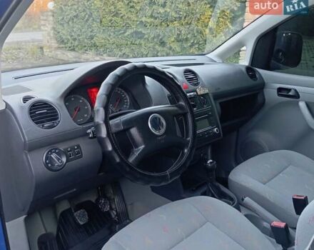 Синий Фольксваген Кадди, объемом двигателя 1.9 л и пробегом 320 тыс. км за 5850 $, фото 32 на Automoto.ua