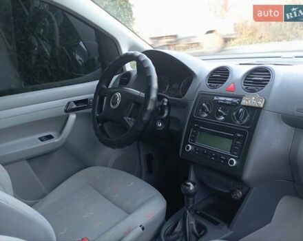 Синий Фольксваген Кадди, объемом двигателя 1.9 л и пробегом 320 тыс. км за 5850 $, фото 42 на Automoto.ua