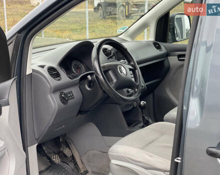 Синий Фольксваген Кадди, объемом двигателя 1.6 л и пробегом 184 тыс. км за 5699 $, фото 29 на Automoto.ua