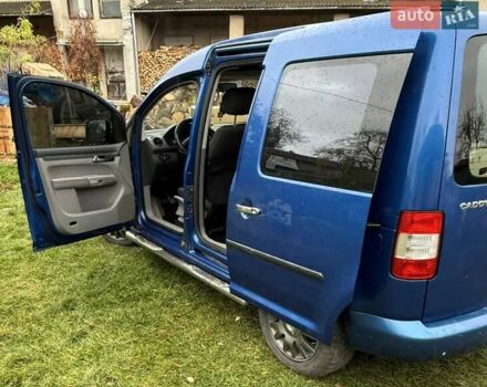 Синий Фольксваген Кадди, объемом двигателя 1.4 л и пробегом 260 тыс. км за 6000 $, фото 2 на Automoto.ua