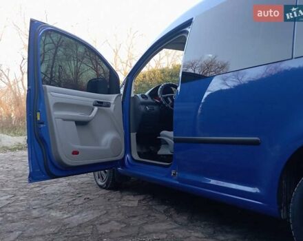 Синий Фольксваген Кадди, объемом двигателя 1.9 л и пробегом 320 тыс. км за 5850 $, фото 27 на Automoto.ua