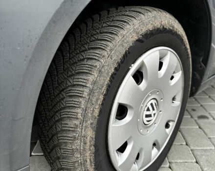 Синий Фольксваген Кадди, объемом двигателя 1.6 л и пробегом 220 тыс. км за 6500 $, фото 7 на Automoto.ua