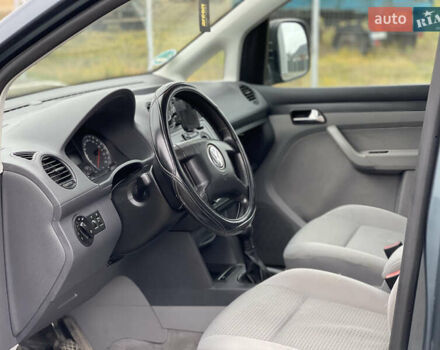 Синий Фольксваген Кадди, объемом двигателя 1.6 л и пробегом 184 тыс. км за 5699 $, фото 30 на Automoto.ua