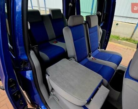 Синий Фольксваген Кадди, объемом двигателя 1.6 л и пробегом 233 тыс. км за 7399 $, фото 53 на Automoto.ua