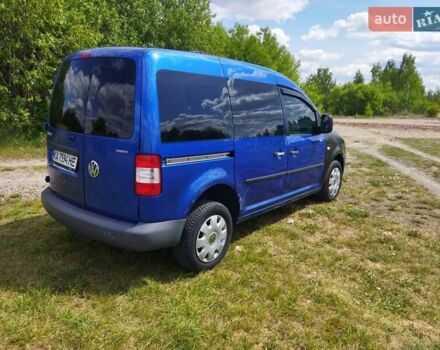 Синий Фольксваген Кадди, объемом двигателя 2 л и пробегом 370 тыс. км за 3700 $, фото 5 на Automoto.ua
