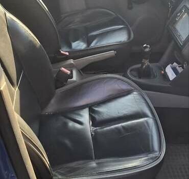 Синий Фольксваген Кадди, объемом двигателя 1.9 л и пробегом 341 тыс. км за 4500 $, фото 6 на Automoto.ua