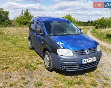 Синий Фольксваген Кадди, объемом двигателя 2 л и пробегом 370 тыс. км за 3700 $, фото 7 на Automoto.ua