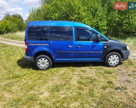 Синий Фольксваген Кадди, объемом двигателя 2 л и пробегом 370 тыс. км за 3700 $, фото 6 на Automoto.ua