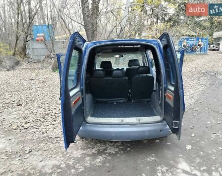Синий Фольксваген Кадди, объемом двигателя 1.97 л и пробегом 297 тыс. км за 5500 $, фото 12 на Automoto.ua