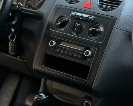 Синий Фольксваген Кадди, объемом двигателя 1.9 л и пробегом 420 тыс. км за 5700 $, фото 13 на Automoto.ua