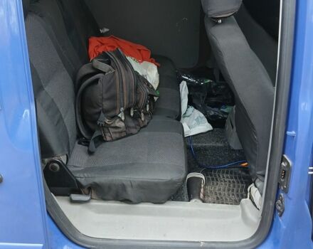 Синій Фольксваген Кадді, об'ємом двигуна 1.6 л та пробігом 286 тис. км за 6200 $, фото 4 на Automoto.ua