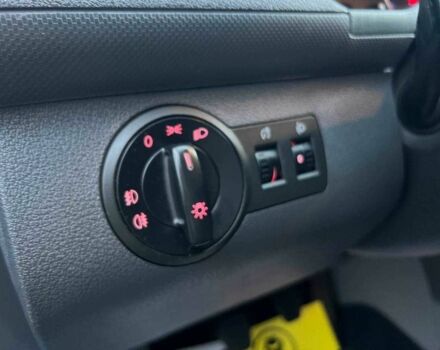 Синий Фольксваген Кадди, объемом двигателя 1.6 л и пробегом 215 тыс. км за 7900 $, фото 22 на Automoto.ua