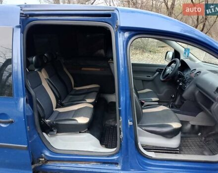 Синий Фольксваген Кадди, объемом двигателя 1.97 л и пробегом 297 тыс. км за 5500 $, фото 20 на Automoto.ua