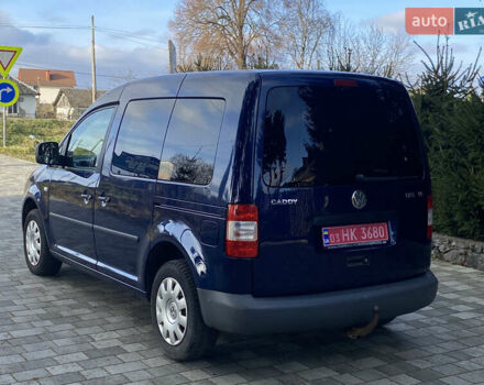Синий Фольксваген Кадди, объемом двигателя 1.6 л и пробегом 211 тыс. км за 7200 $, фото 4 на Automoto.ua