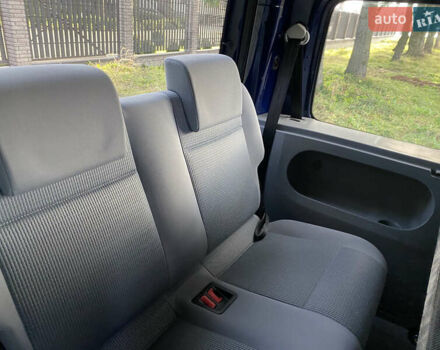 Синий Фольксваген Кадди, объемом двигателя 1.6 л и пробегом 211 тыс. км за 7200 $, фото 10 на Automoto.ua