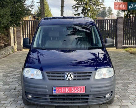 Синий Фольксваген Кадди, объемом двигателя 1.6 л и пробегом 211 тыс. км за 7200 $, фото 1 на Automoto.ua