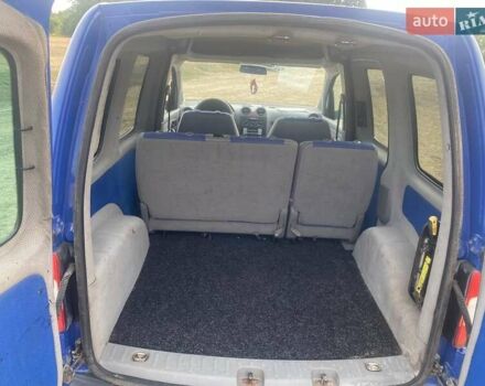 Синий Фольксваген Кадди, объемом двигателя 1.4 л и пробегом 335 тыс. км за 3860 $, фото 10 на Automoto.ua