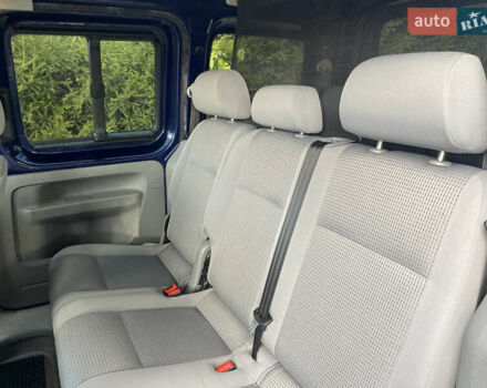 Синий Фольксваген Кадди, объемом двигателя 1.6 л и пробегом 211 тыс. км за 7200 $, фото 12 на Automoto.ua