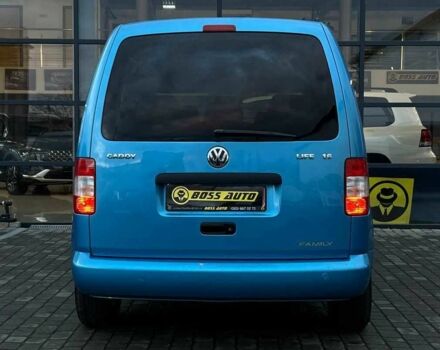 Синий Фольксваген Кадди, объемом двигателя 1.6 л и пробегом 215 тыс. км за 7900 $, фото 5 на Automoto.ua