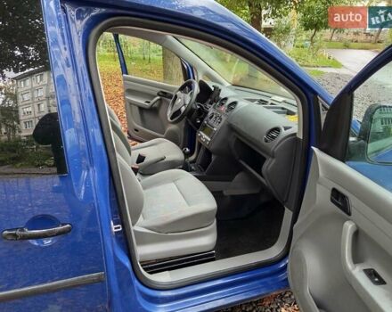 Синий Фольксваген Кадди, объемом двигателя 1.9 л и пробегом 352 тыс. км за 6500 $, фото 6 на Automoto.ua