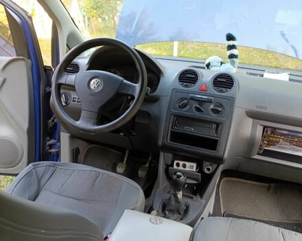 Фольксваген Кадди 2008 в Кропивницком (Кировограде) на Automoto.ua Синий Фольксваген Кадди, объемом двигателя 2 л и пробегом 175 тыс. км за 6058 $, фото 9 на Automoto.ua