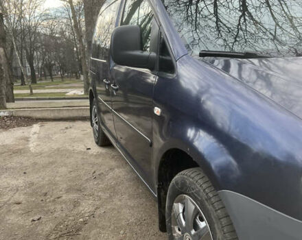 Синій Фольксваген Кадді, об'ємом двигуна 1.6 л та пробігом 400 тис. км за 5200 $, фото 3 на Automoto.ua