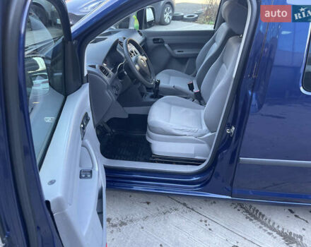 Синій Фольксваген Кадді, об'ємом двигуна 1.9 л та пробігом 344 тис. км за 7250 $, фото 15 на Automoto.ua