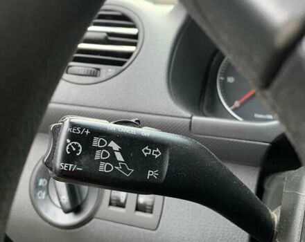 Синий Фольксваген Кадди, объемом двигателя 1.9 л и пробегом 330 тыс. км за 7950 $, фото 5 на Automoto.ua