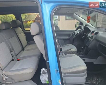 Фольксваген Кадди 2008 в Черкассах на Automoto.ua Синий Фольксваген Кадди, объемом двигателя 2 л и пробегом 249 тыс. км за 5500 $, фото 3 на Automoto.ua