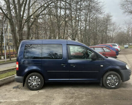 Синій Фольксваген Кадді, об'ємом двигуна 1.6 л та пробігом 400 тис. км за 5200 $, фото 4 на Automoto.ua